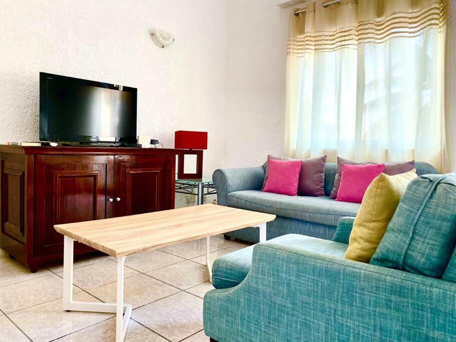 Apt Terrasse Bord De Mer & Piscine / Flic-en-Flacq 外观 照片